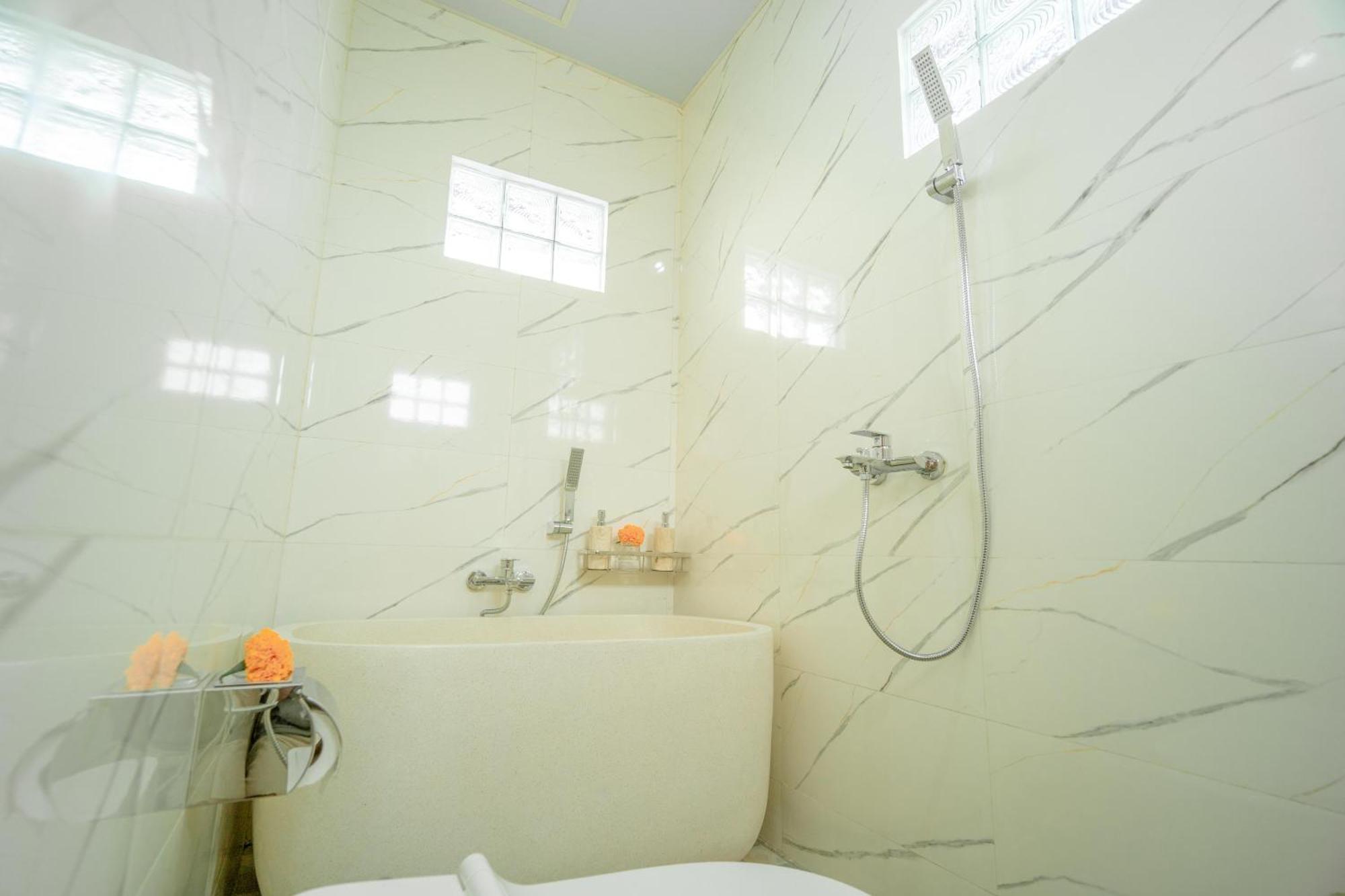 Ashanti Guest House Ubud Bagian luar foto